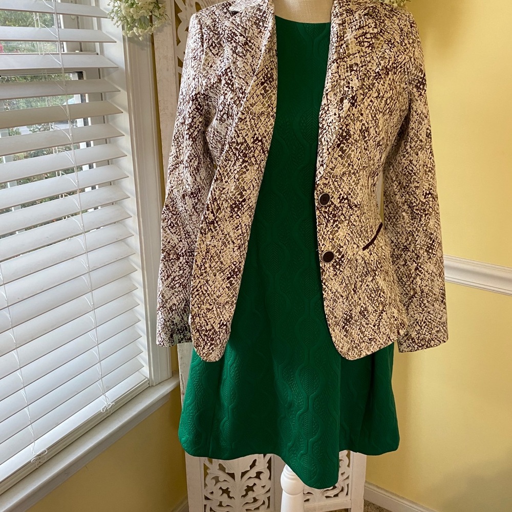 Gently loved NY&Co. dress SP - Picture 10 of 10